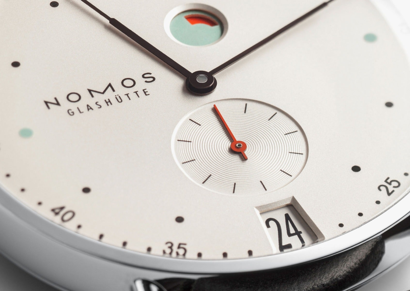Nomos Glashutte Metro Date Power Reserve 37mm | 1101