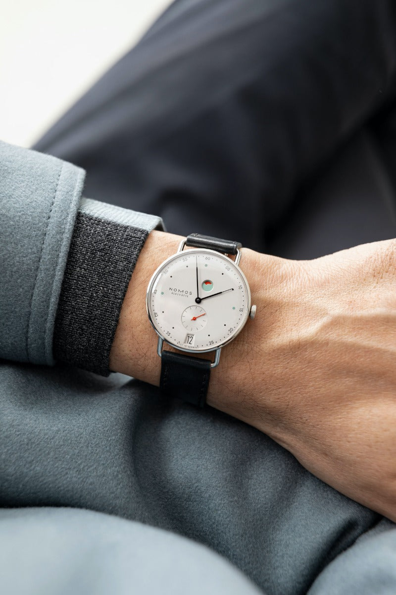 Nomos Glashutte Metro Date Power Reserve 37mm | 1101