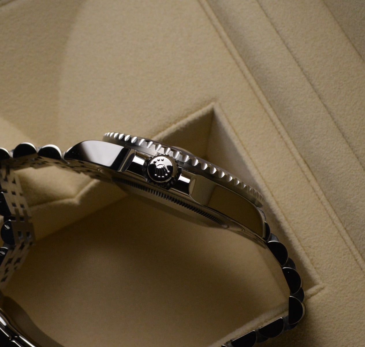 Pre-Owned Rolex GMT-Master II "Pepsi" | 126710BLRO