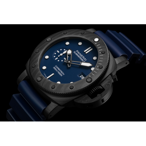 Panerai Submersible QuarantaQuattro Carbotech™ | 44mm | PAM01232