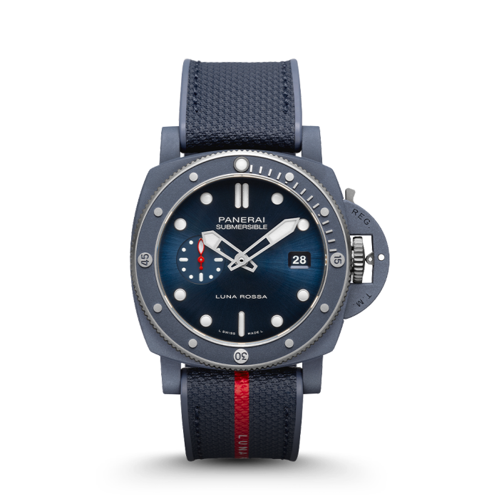 Panerai Submersible QuarantaQuattro Luna Rossa Ti-Ceramitech™ | 44mm | PAM01466