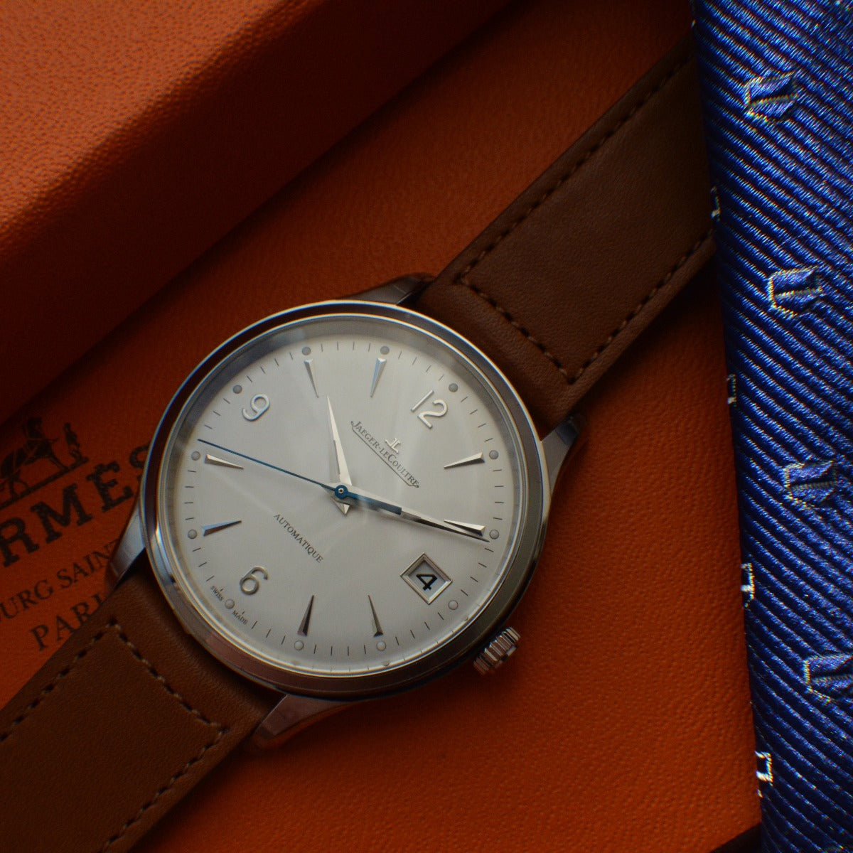 Jaeger-LeCoultre Master Control Date 40mm | Q4018420