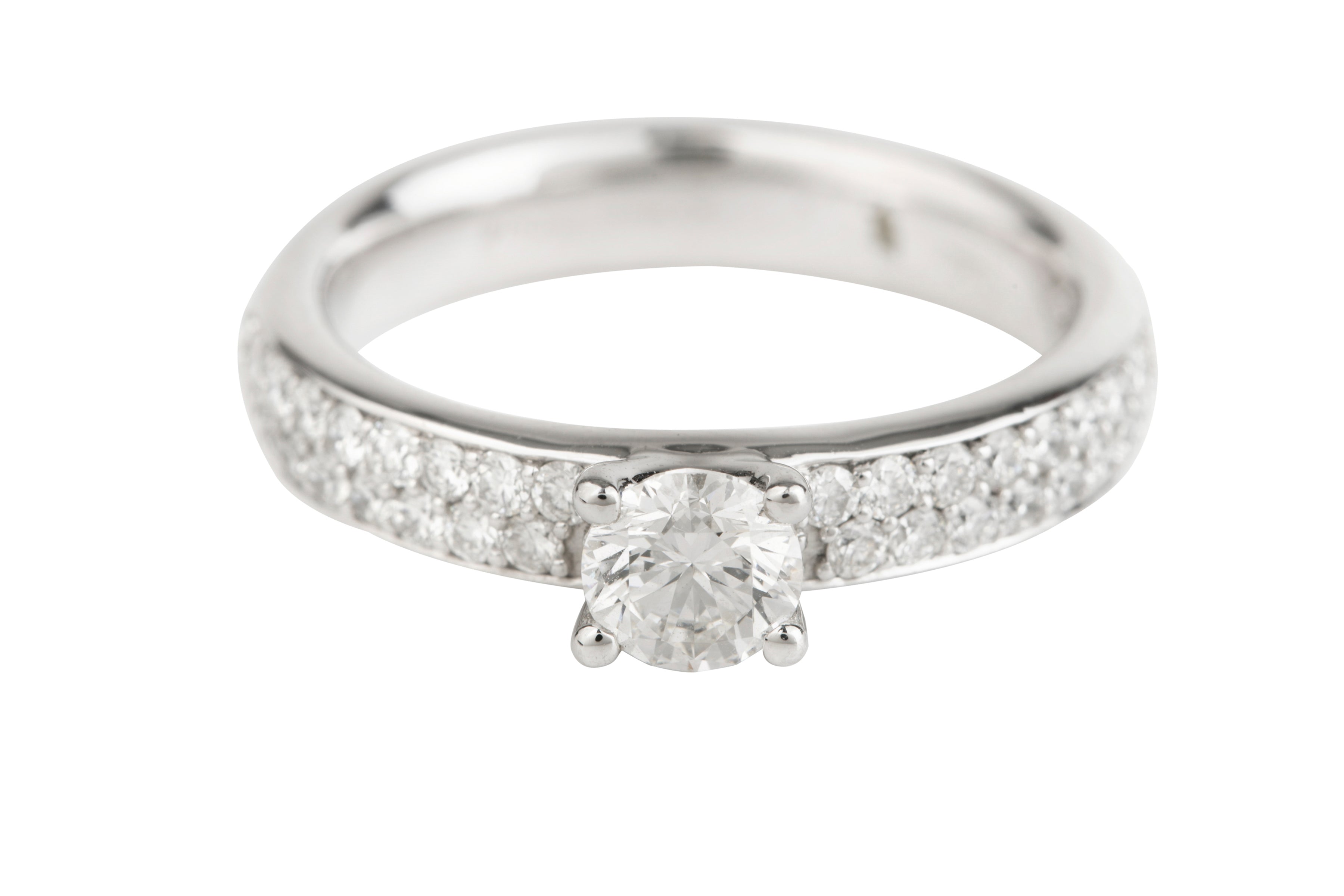 TP7520 Diamond Engagement Ring in Platinum with Diamond Pave set Shoulders (0.98ct)