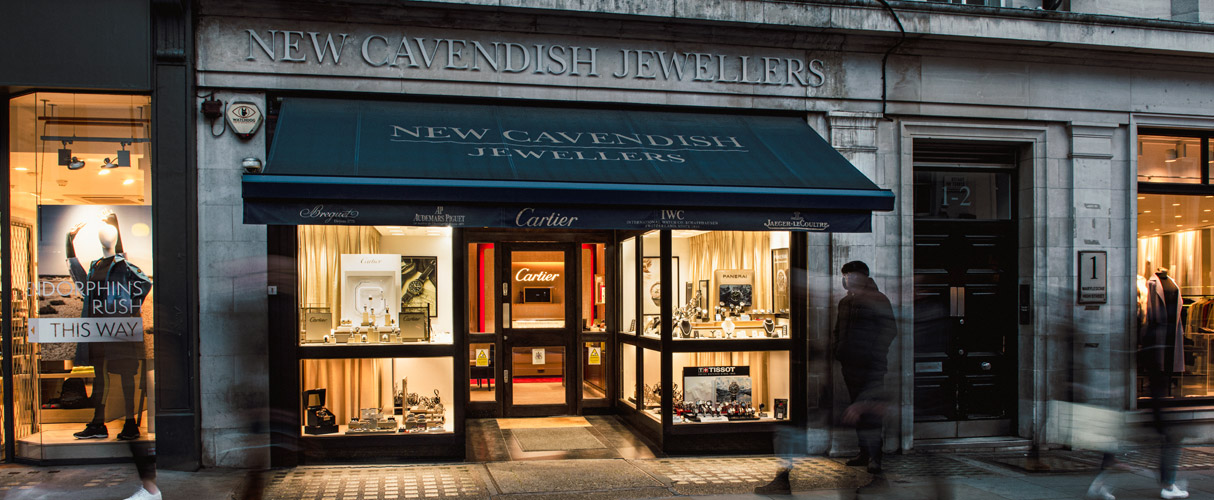 Why Choose an Independent Luxury Watch Store?