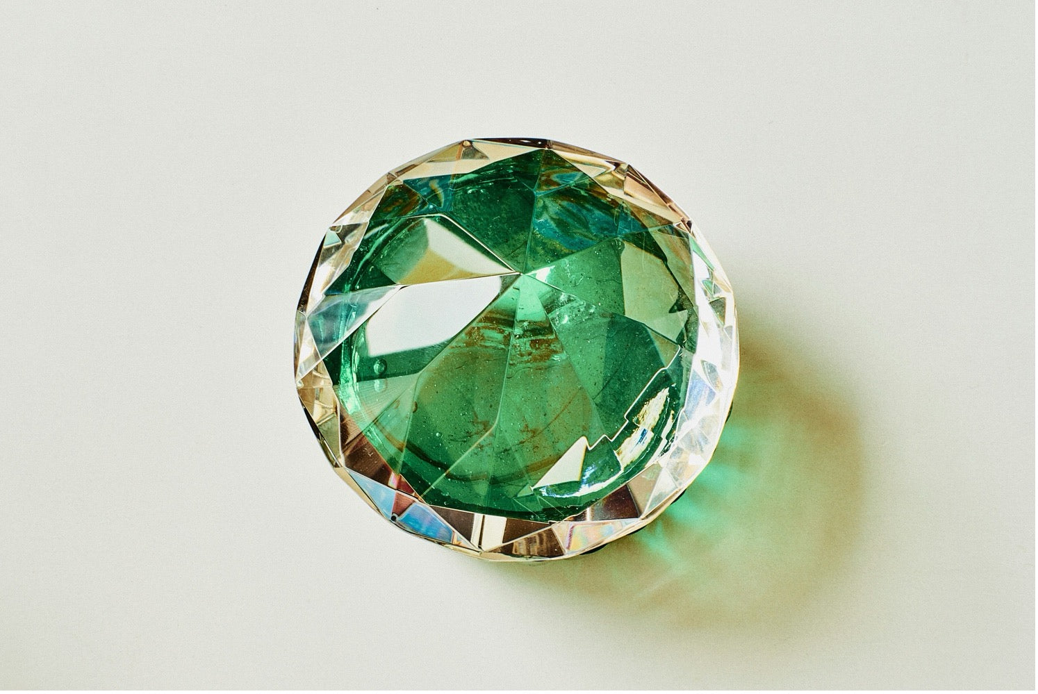 The Benefits of Owning Emerald Jewellery