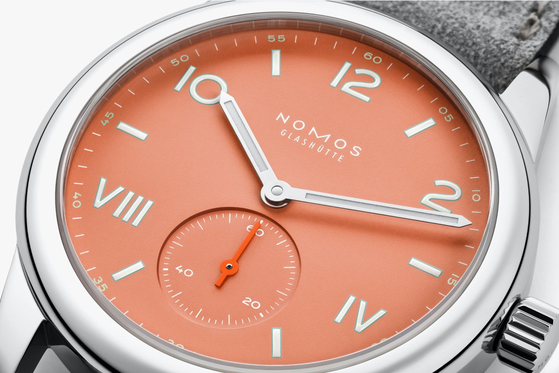 Nomos Glashutte Club Sport Cream coral 36mm | 714