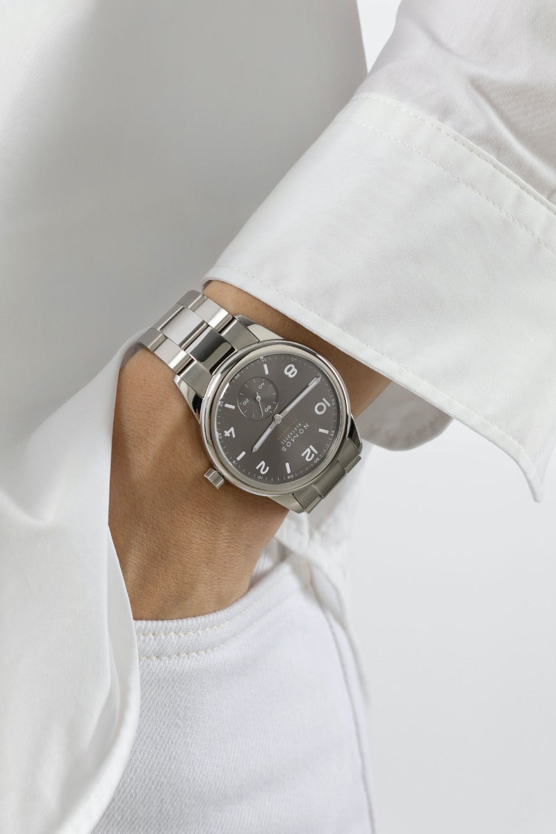 NOMOS Glashutte Club Sport Neomatik Smoke 39mm | 764