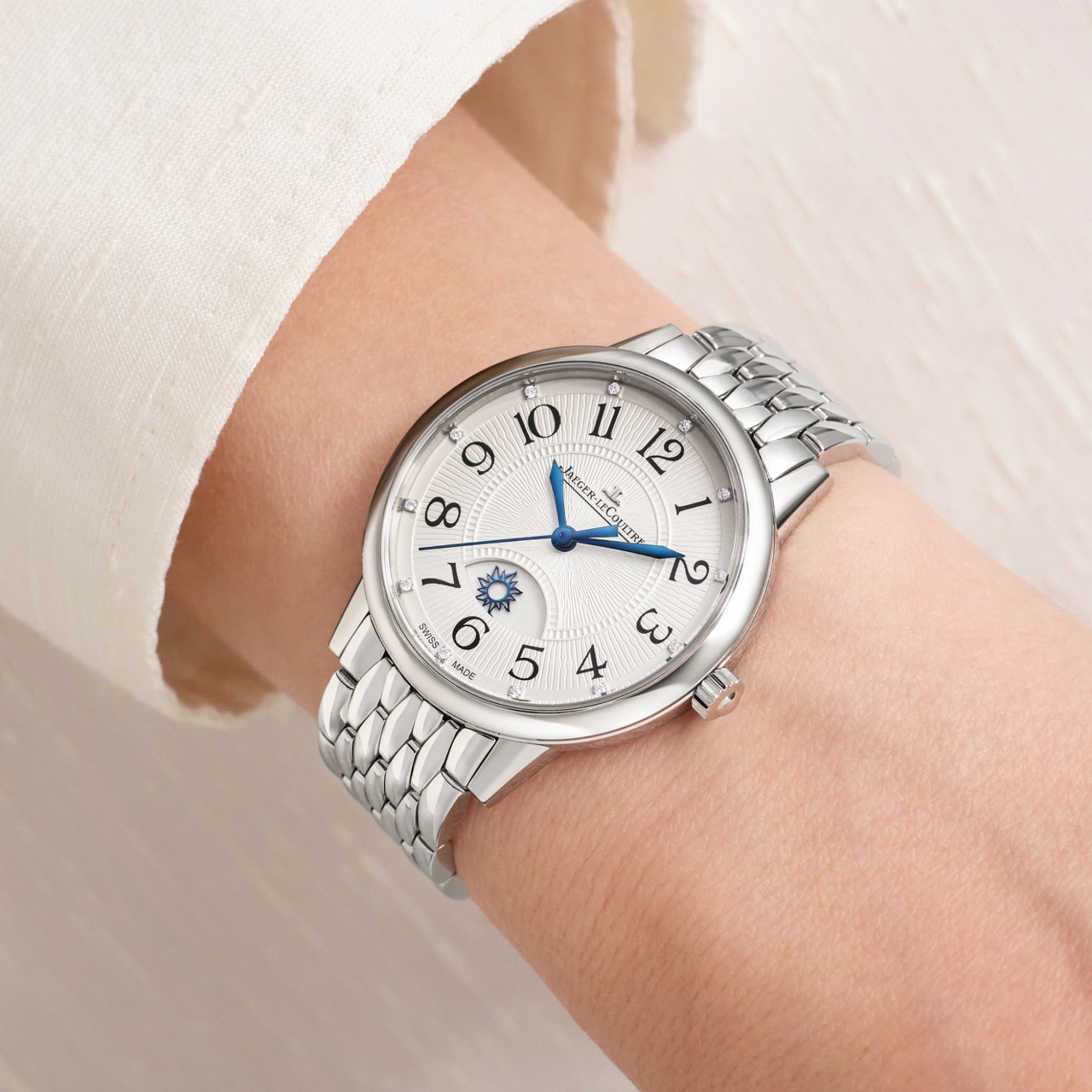 Jaeger-LeCoultre Rendez-Vous Classic Night & Day | 34MM | Q3448111