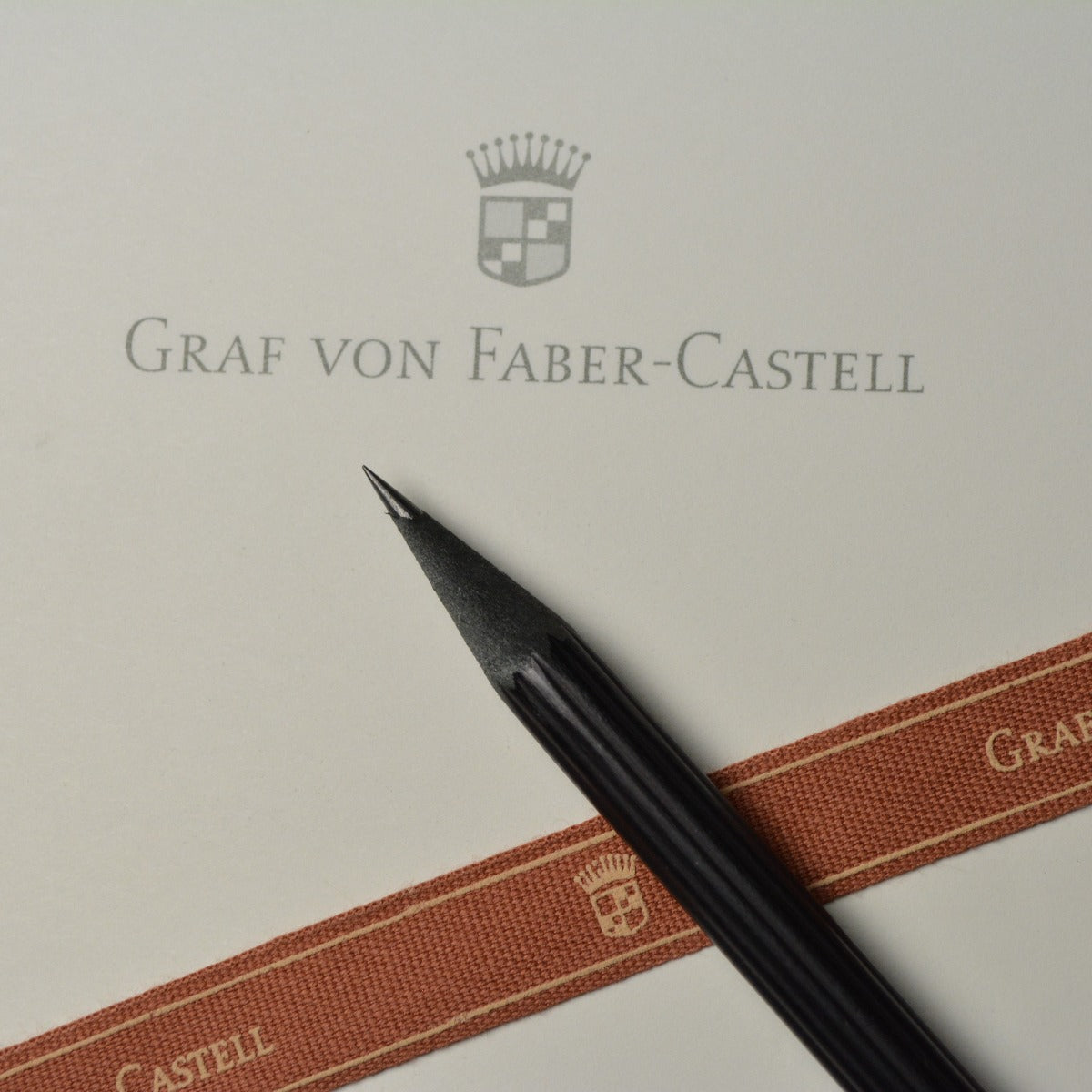 Graf von Faber-Castell Perfect Pencil Silver Edition