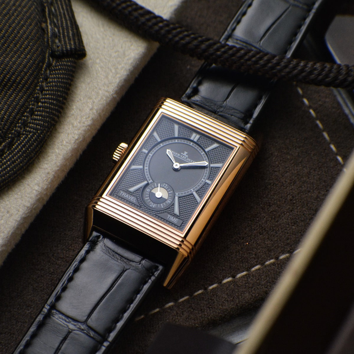 Jaeger-LeCoultre Reverso Classic Large Duoface Small Seconds | Q3842520