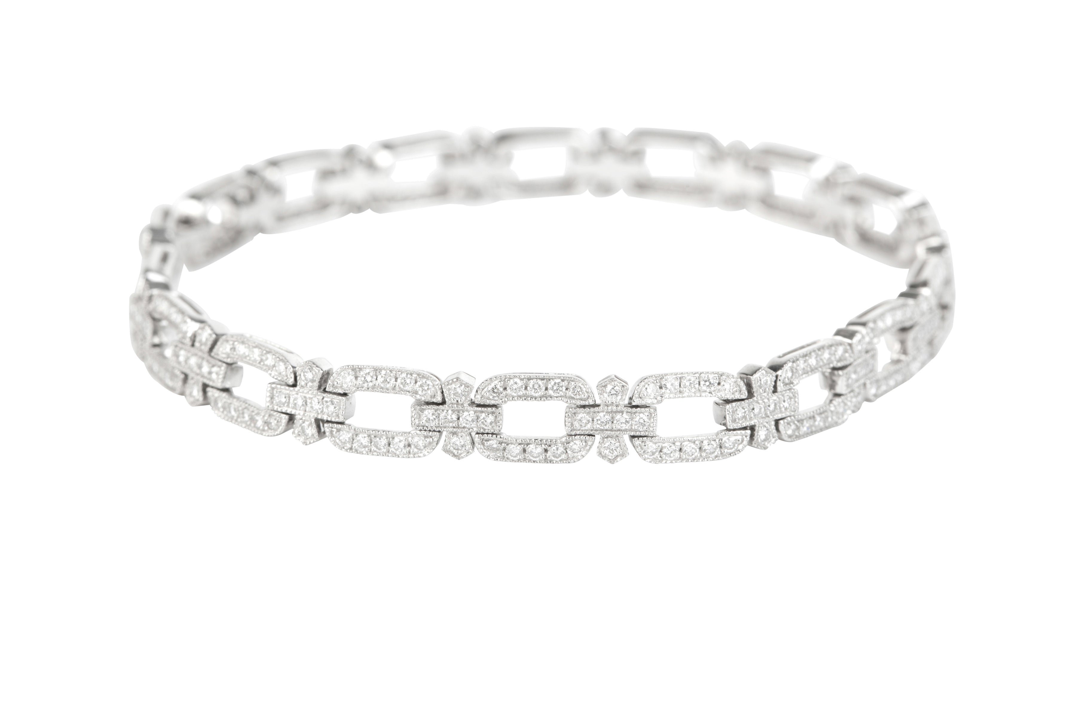 TP3765 Art Deco Style Diamond set Bracelet in 18ct White Gold (2.19ct )