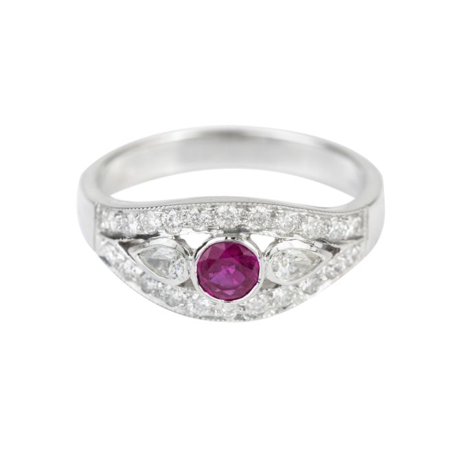 Ruby & Diamond Vintage Ring in 18ct White Gold