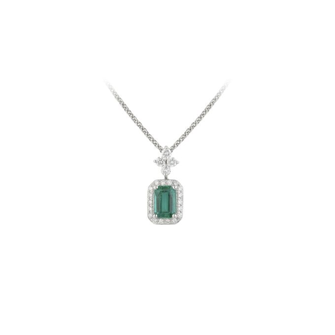 TP7905 Emerald & Diamond Drop Pendant & Chain in 18ct White Gold